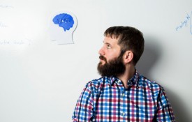 Image: Cognitive psychologist Nathan Ward studies what goes on in our brains when we try to do two or more things at once.